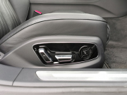 アウディ A8 中古車