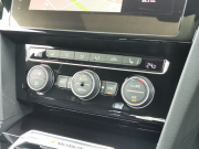 フォルクスワーゲン アルテオン 中古車