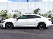 フォルクスワーゲン アルテオン 中古車