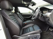 フォルクスワーゲン アルテオン 中古車