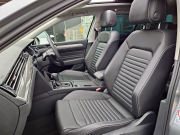 フォルクスワーゲン パサート 中古車