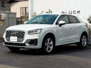 アウディ Q2 中古車