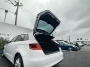 アウディ A3スポーツバック 中古車