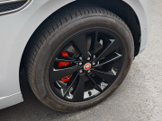 ジャガー F-PACE 中古車