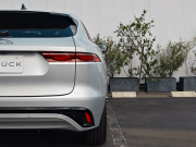 ジャガー F-PACE 中古車