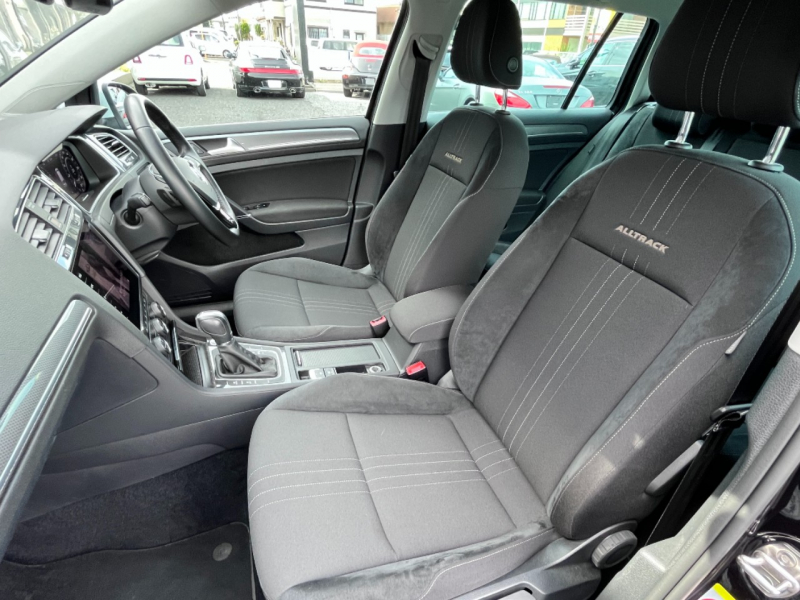 フォルクスワーゲン ゴルフ 中古車