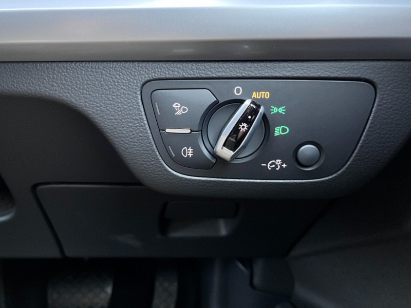 アウディ Q5 中古車