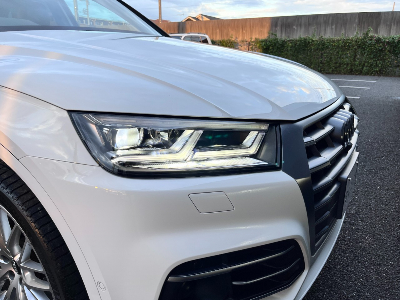 アウディ Q5 中古車