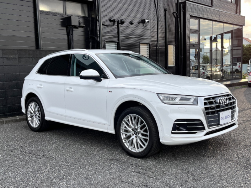 アウディ Q5 中古車