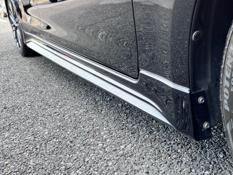 トヨタ クラウンハイブリッド 中古車