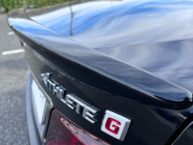 トヨタ クラウンハイブリッド 中古車