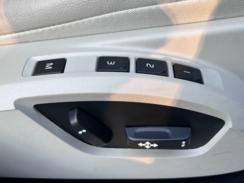 ボルボ V40 中古車