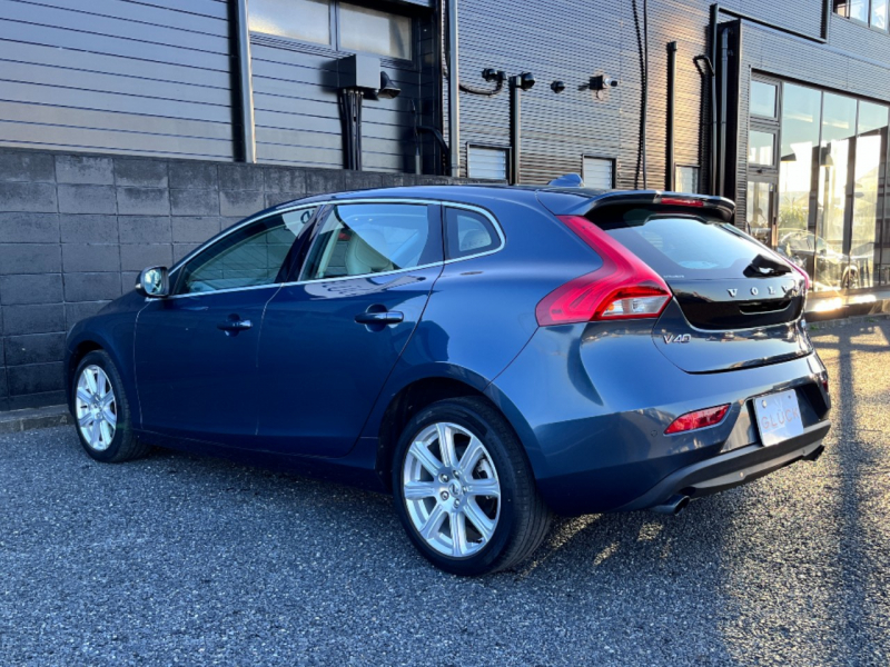 ボルボ V40 中古車