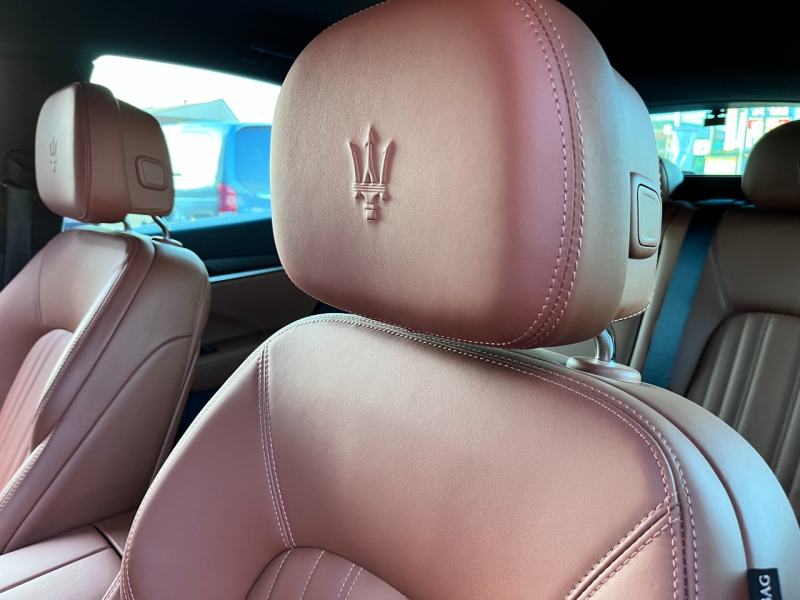 マセラティ レヴァンテ 中古車