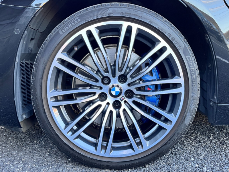 BMW 5シリーズ 中古車