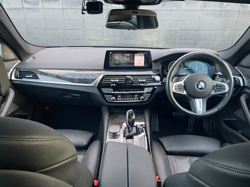 BMW 5シリーズ 中古車