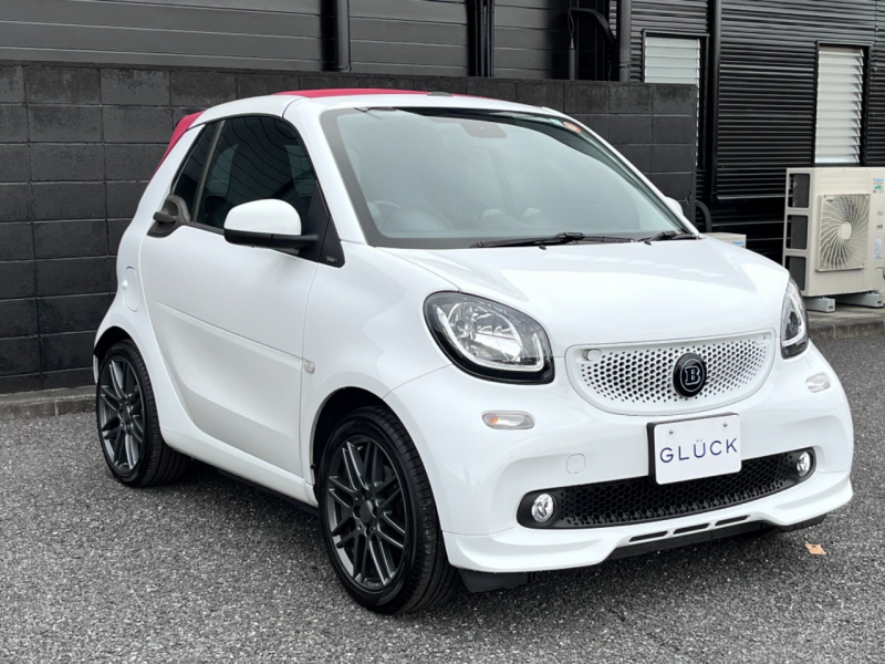 スマート フォーツー カブリオ 中古車