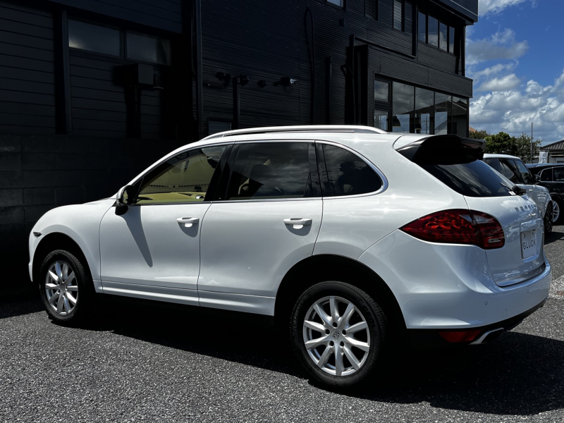 ポルシェ カイエン 中古車