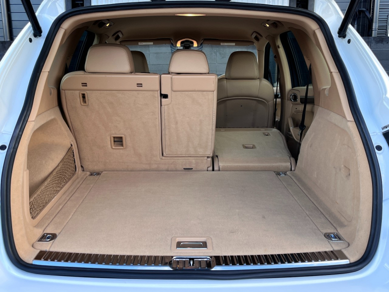 ポルシェ カイエン 中古車