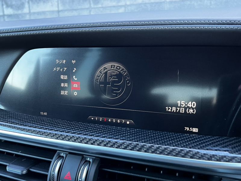 アルファロメオ ステルヴィオ 中古車