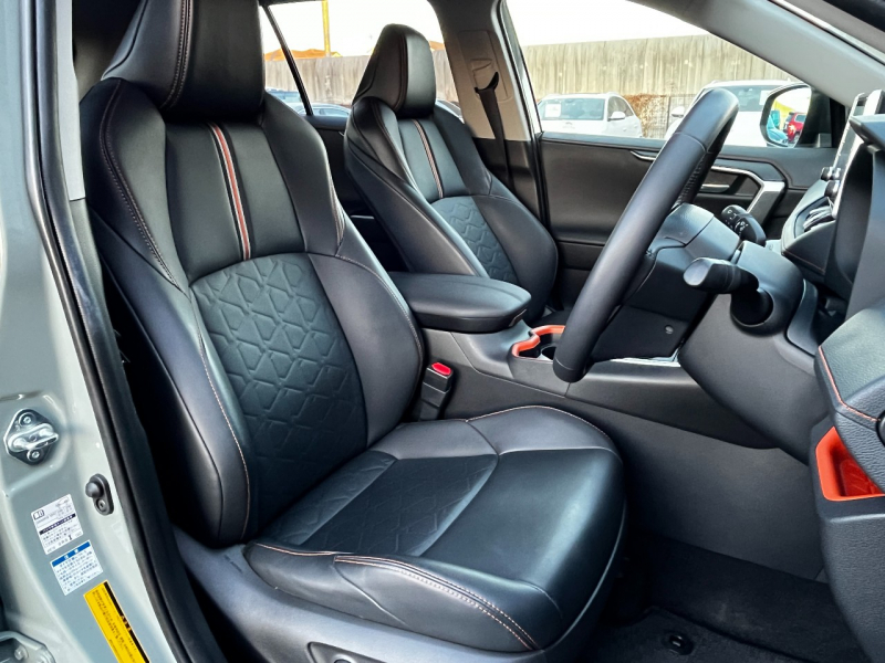 トヨタ RAV4 中古車
