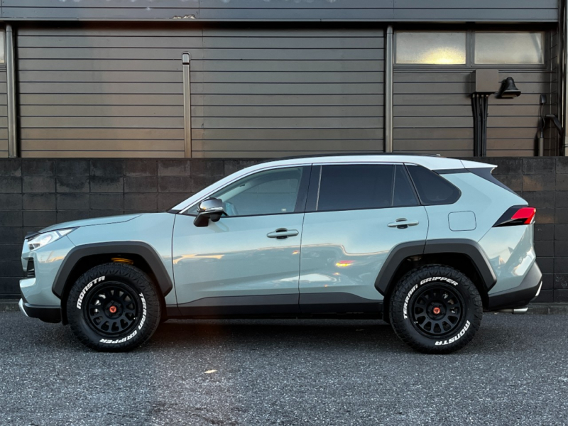 トヨタ RAV4 中古車