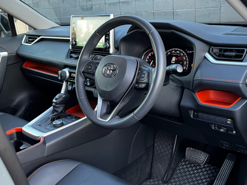 トヨタ RAV4 中古車