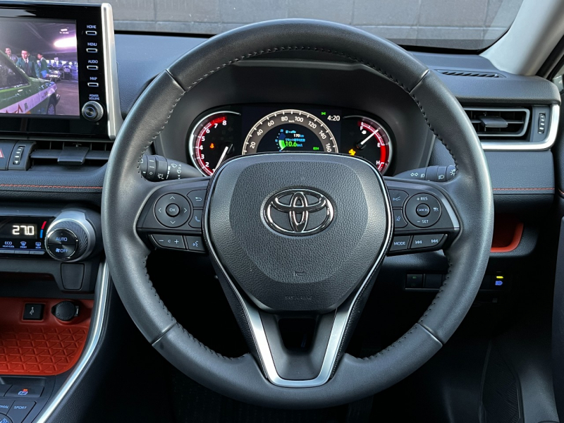 トヨタ RAV4 中古車