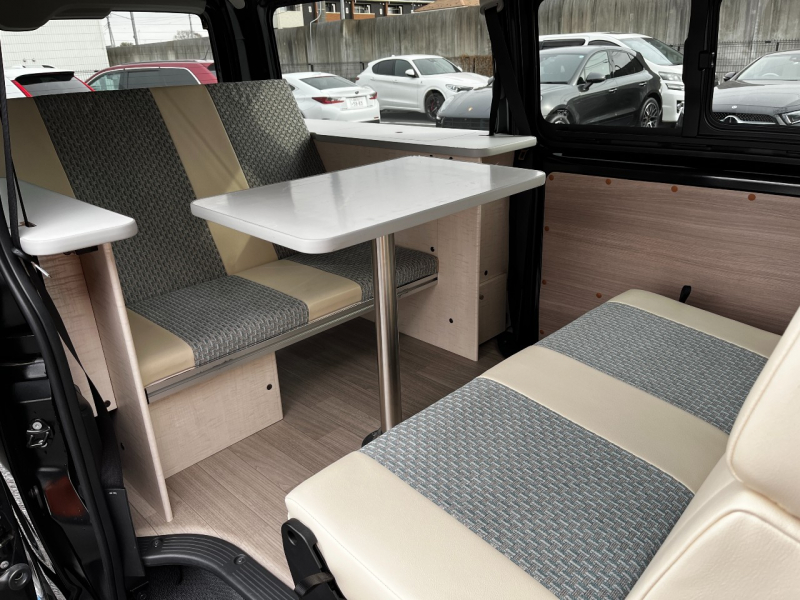 トヨタ ハイエースバン 中古車