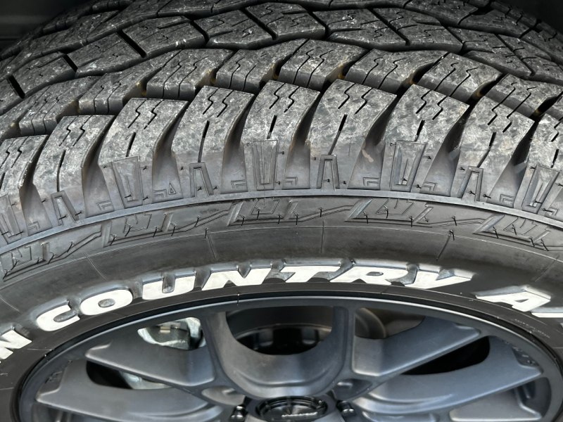 三菱 デリカD:5 中古車