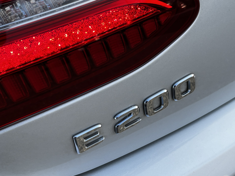 メルセデスベンツ Eクラス 中古車