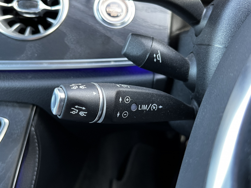 メルセデスベンツ Eクラス 中古車