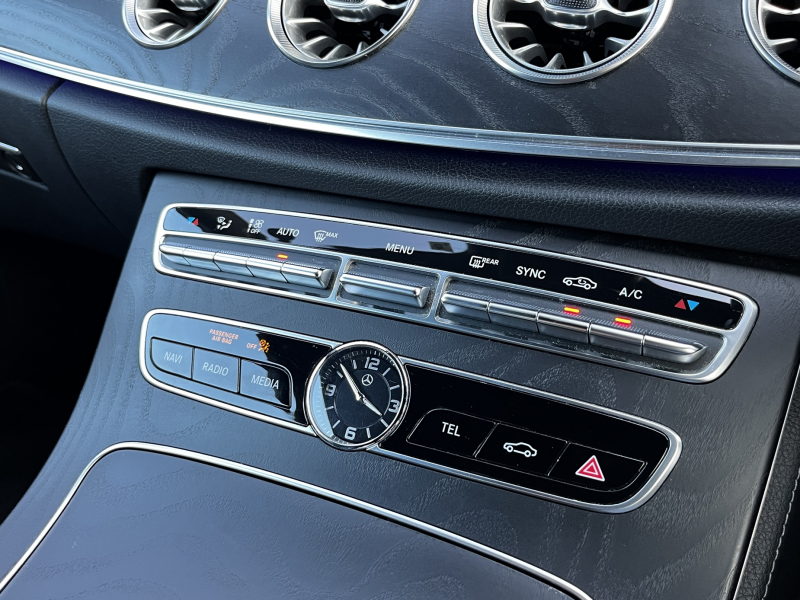 メルセデスベンツ Eクラス 中古車