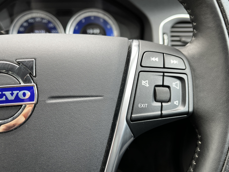 ボルボ V60 中古車