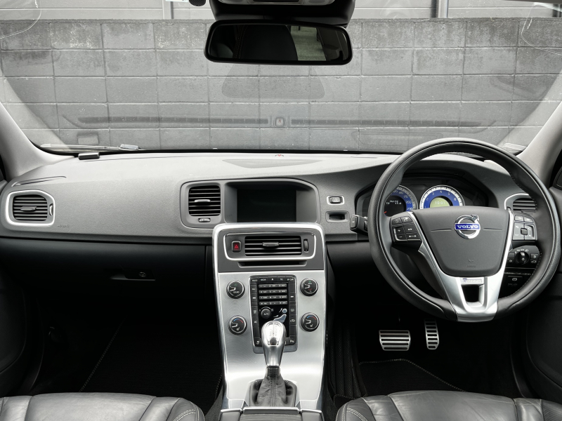 ボルボ V60 中古車