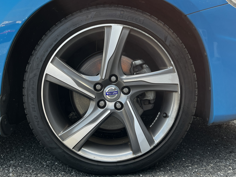 ボルボ V60 中古車