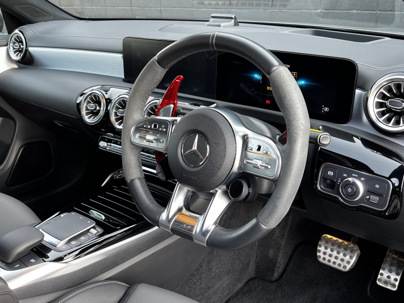 メルセデスベンツ CLAクラス 中古車