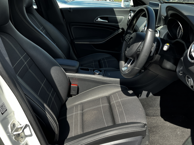 メルセデスベンツ CLAクラス 中古車