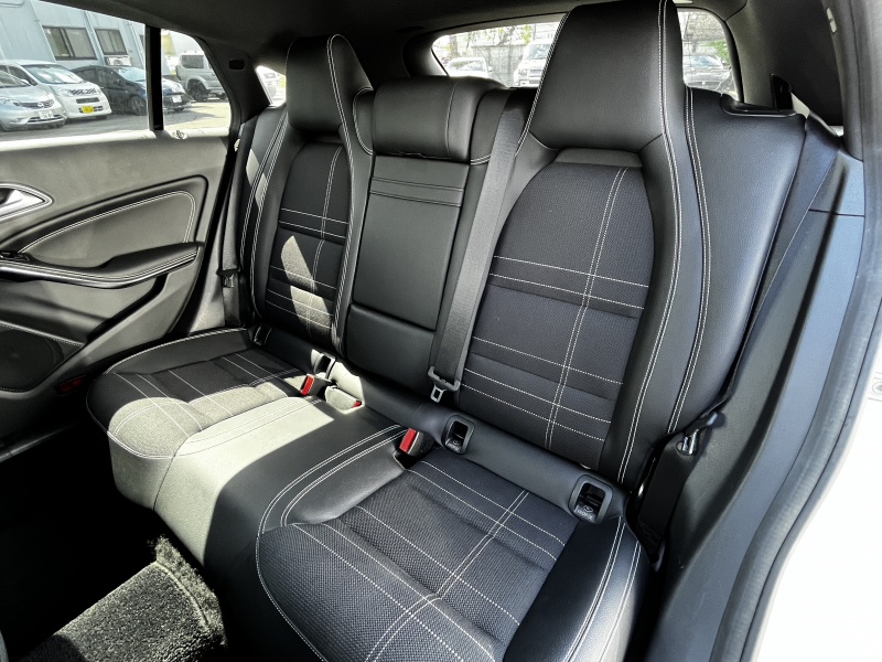 メルセデスベンツ CLAクラス 中古車