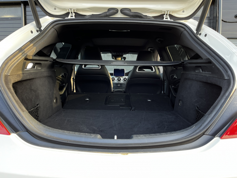 メルセデスベンツ CLAクラス 中古車