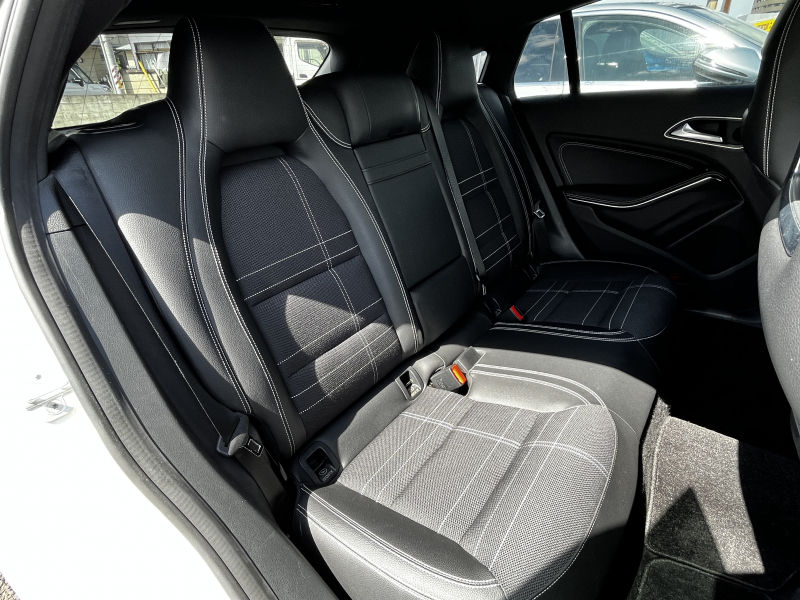 メルセデスベンツ CLAクラス 中古車