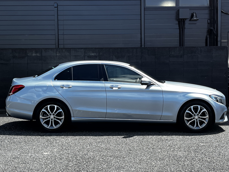 メルセデスベンツ Cクラス 中古車