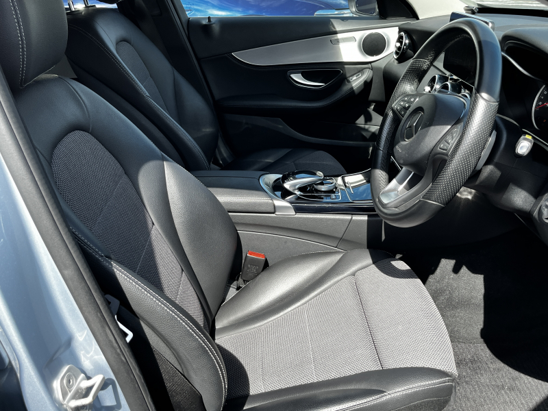 メルセデスベンツ Cクラス 中古車