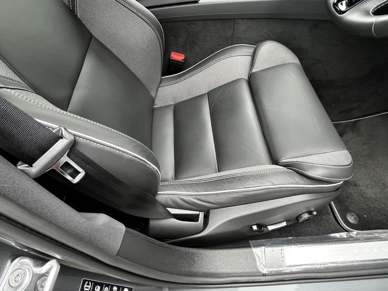 ボルボ V60 中古車