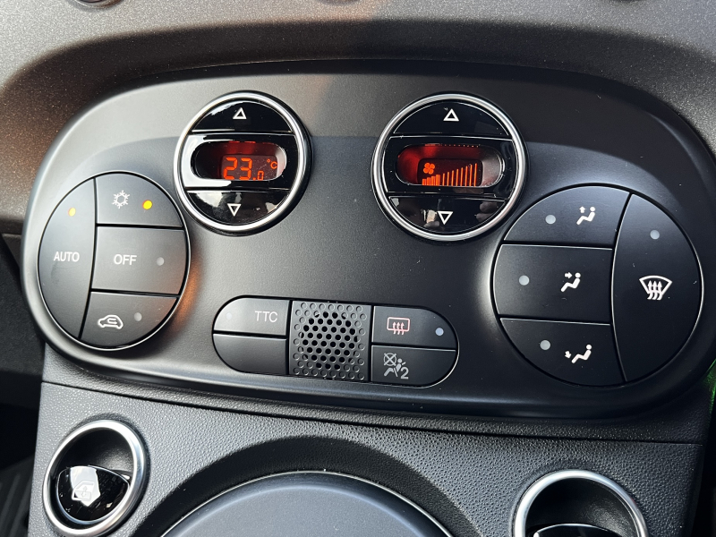 アバルト 595 中古車