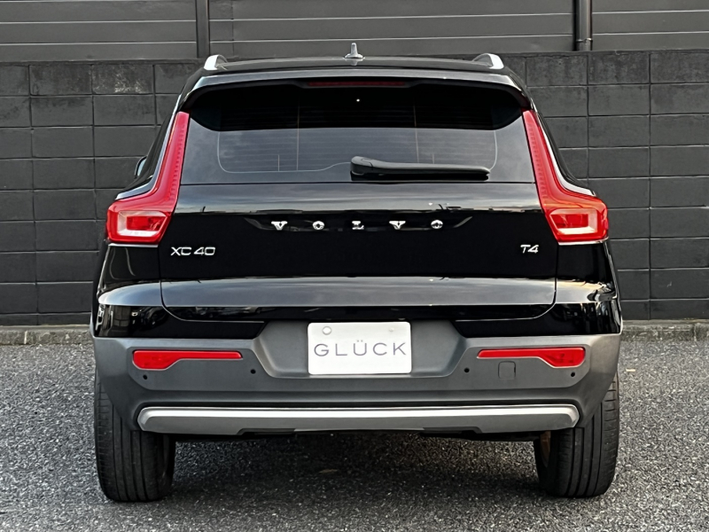 ボルボ XC40 中古車