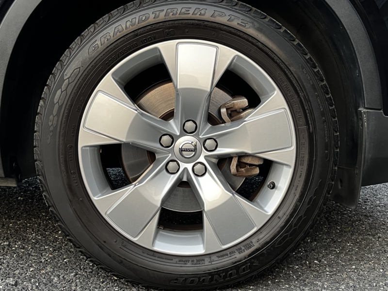 ボルボ XC40 中古車