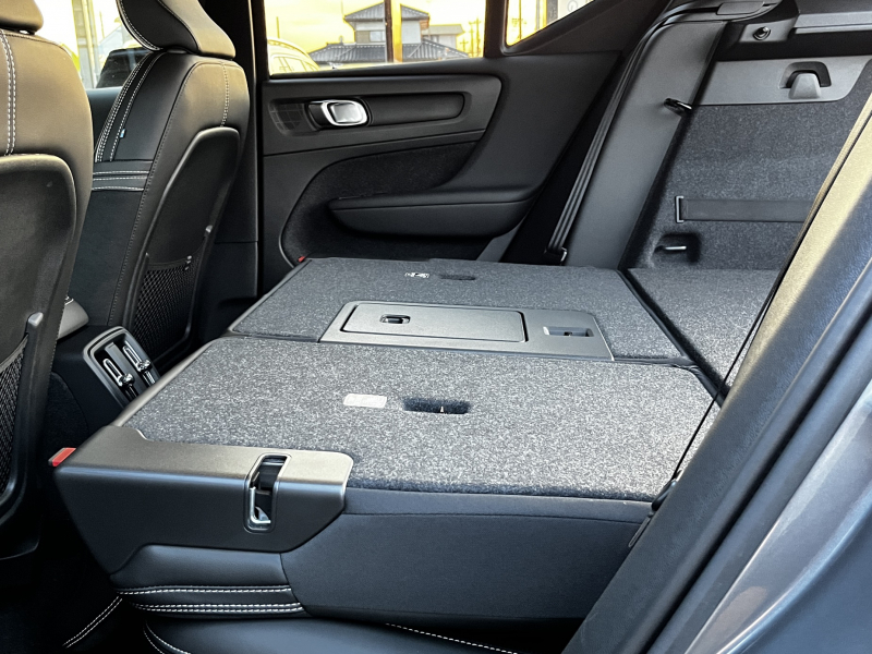 ボルボ XC40 中古車