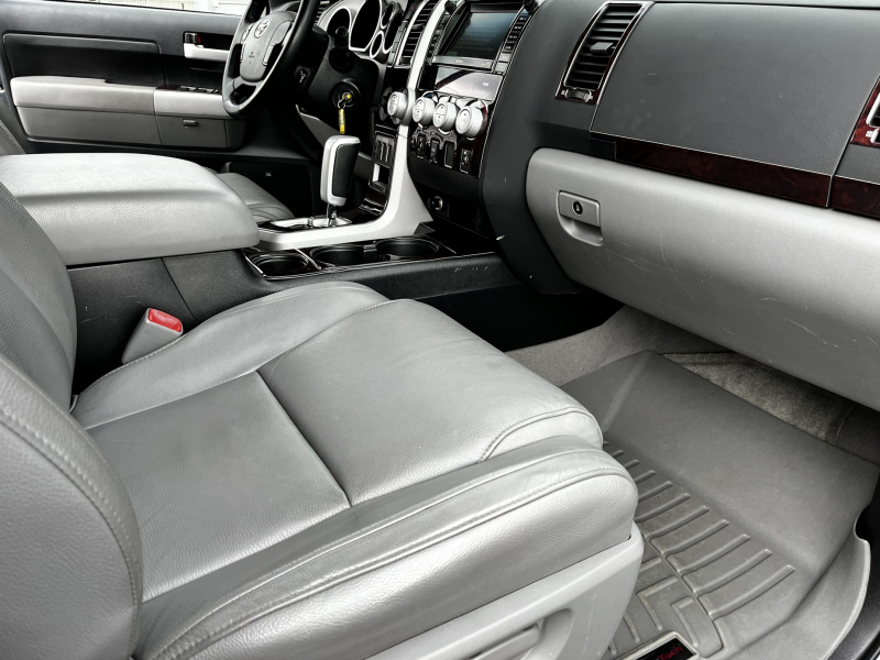 トヨタ(US) タンドラ 中古車