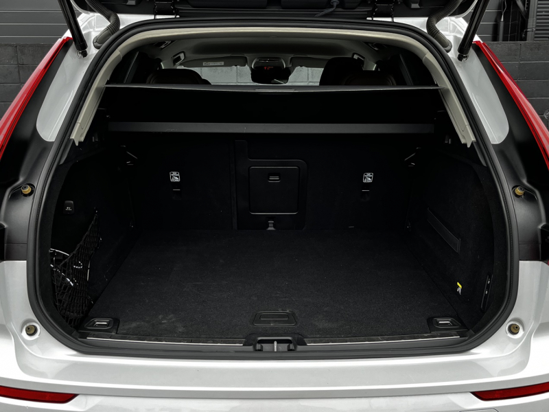 ボルボ XC60 中古車